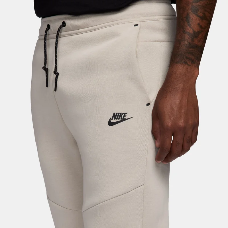 Nike Brown Men's Tech Fleece Joggers for Men | Best Price UAE